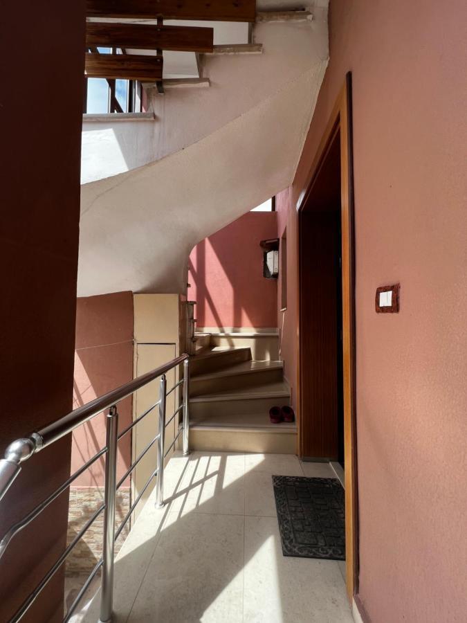 Retreat In The Centre Of Korce 아파트 외부 사진