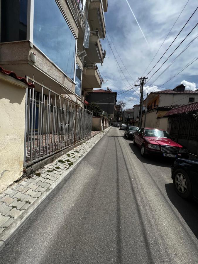 Retreat In The Centre Of Korce 아파트 외부 사진