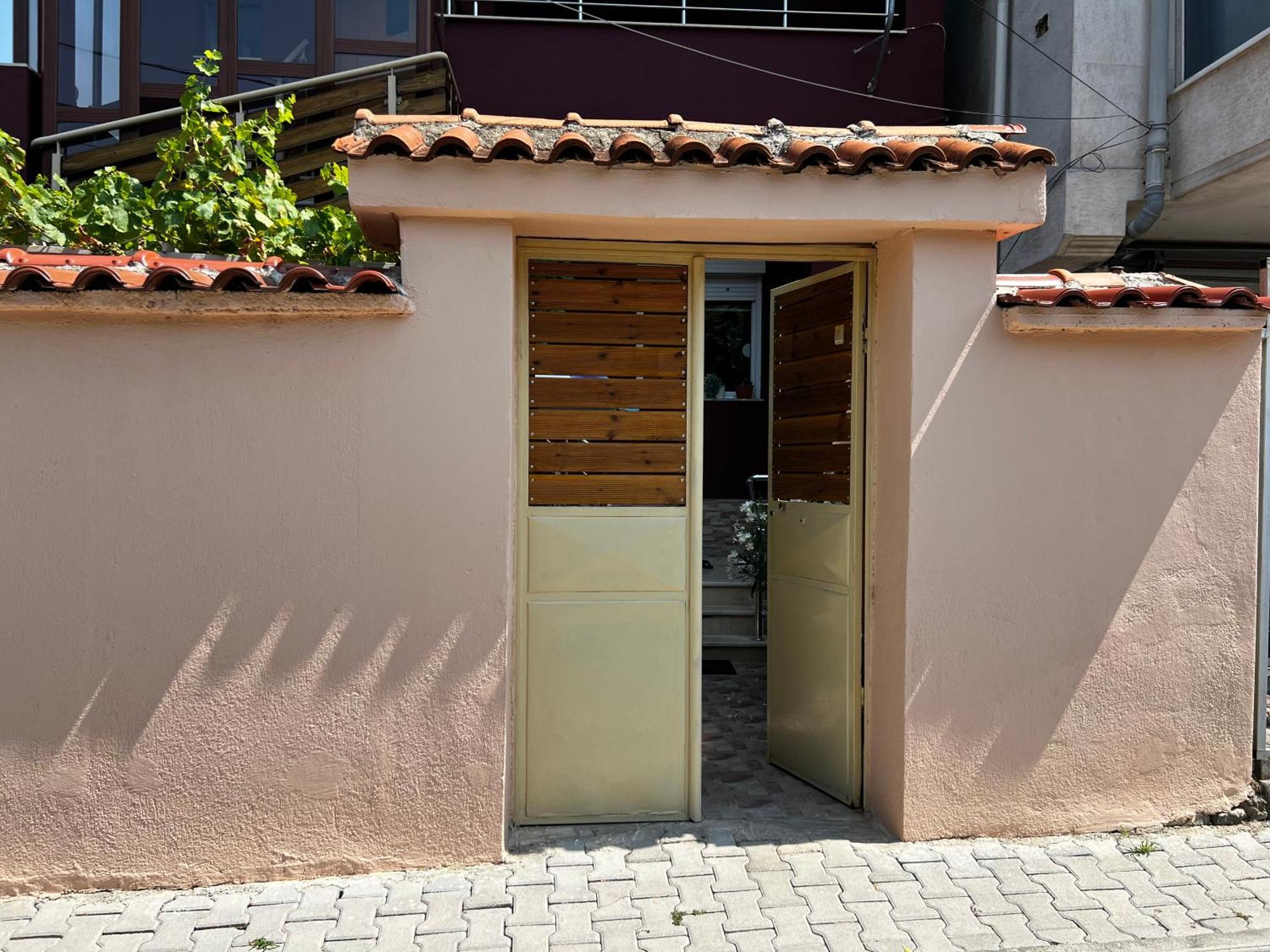 Retreat In The Centre Of Korce 아파트 외부 사진